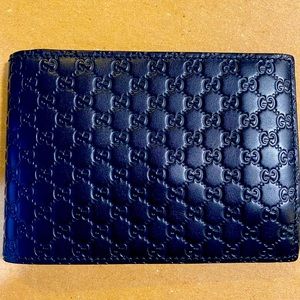 Authentic Navy Leather Gucci Wallet
